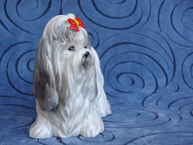 Vintage NORCREST A693 SHIH TZU Dog Figurine  