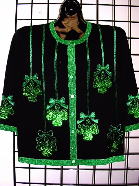 XL ST. PATRICKS DAY SHAMROCKS BRAND NEW TERAZZO WOMANS SWEATER  