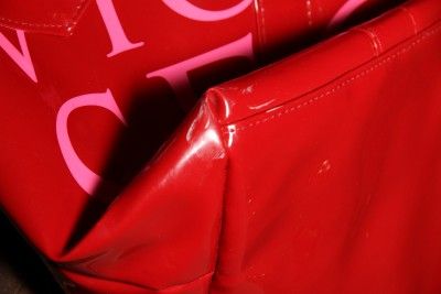 VICTORIAS SECRET VINYL LARGE RED SUPER MODEL TOTE BAG WITH BOW NWOT 
